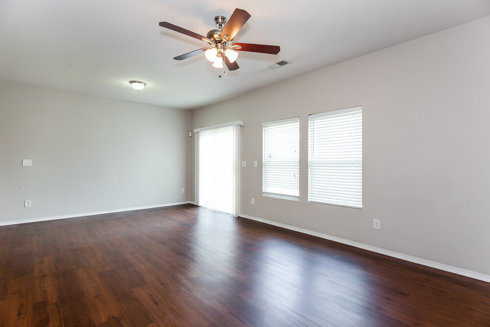 Building Photo - 9606 Hollyburgh Ter