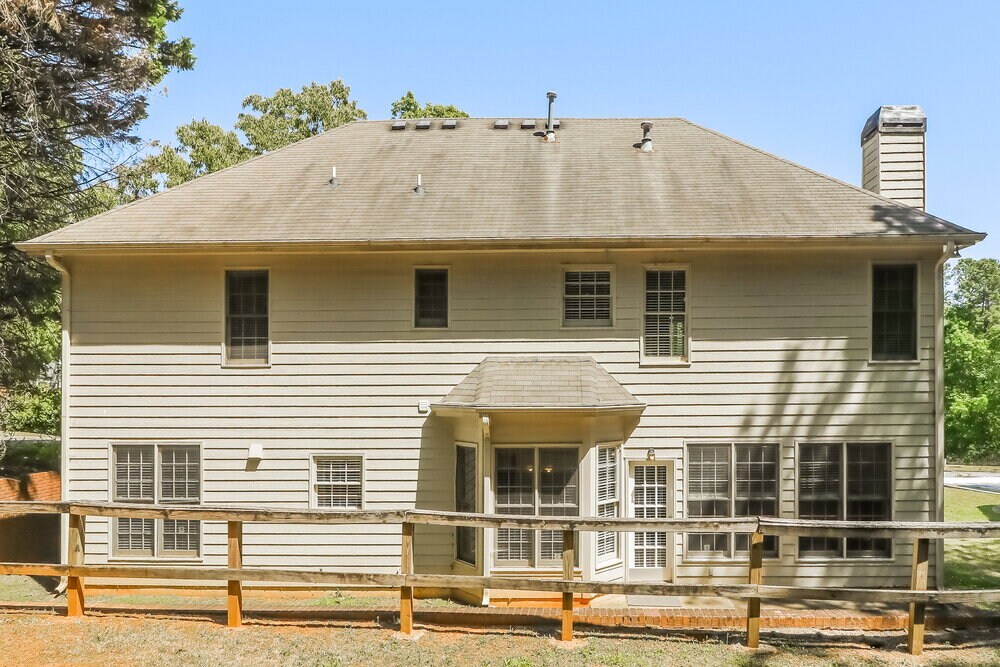Building Photo - 1052 Laurel Valley Dr SW