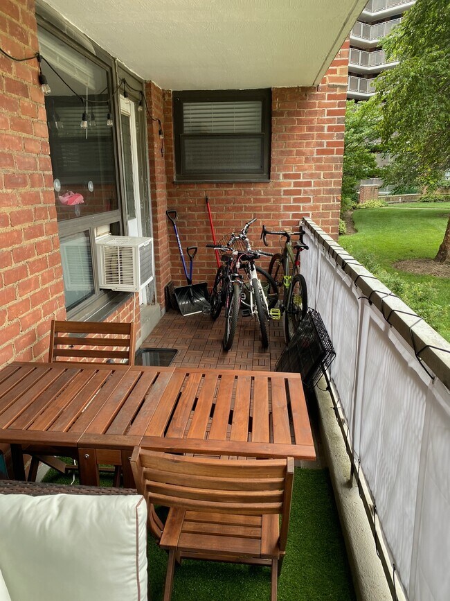 Building Photo - 6125 98th St