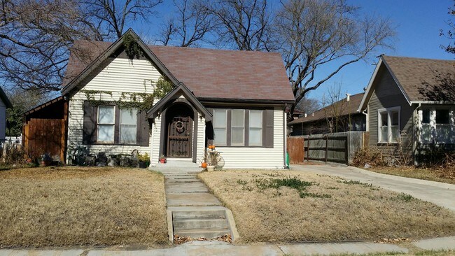 Building Photo - 307 Furr Dr