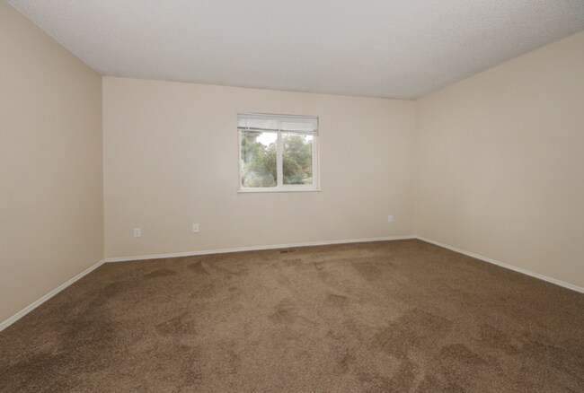 Building Photo - 1506 Crestone Ave