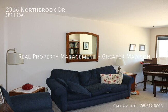 Building Photo - 2906 Northbrook Dr