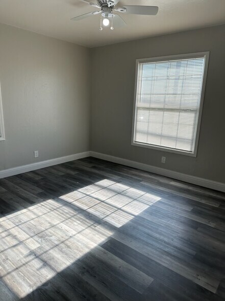 Building Photo - 6340 Watt Ave