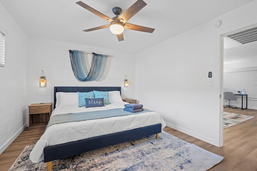 Building Photo - 1741 S Mill Ave