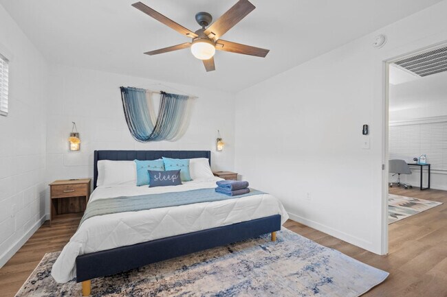 Building Photo - 1741 S Mill Ave