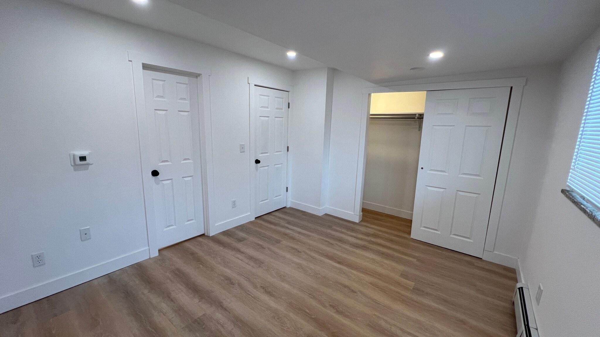 Bedroom 2 - 1065 University Ave