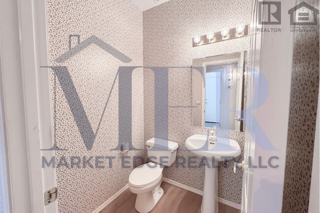 Building Photo - 4Bed/2.5Bath Home at Deer Valley Rd/67th Ave! $399 MOVE-IN SPECIAL! Ready for Immediate Move-In!