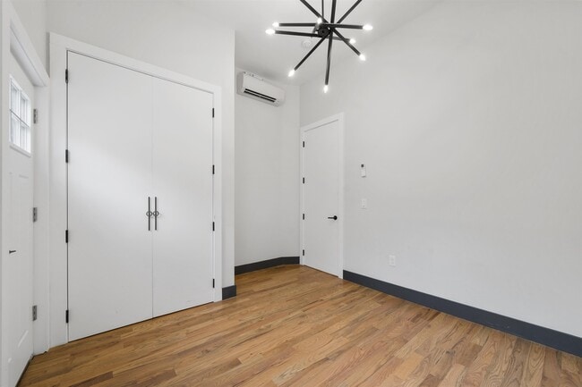Building Photo - 604 Palisade Ave