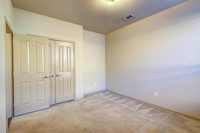 Building Photo - 10825 Irish Glen Trail