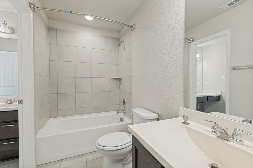 Building Photo - 4400 Horsemint Cv