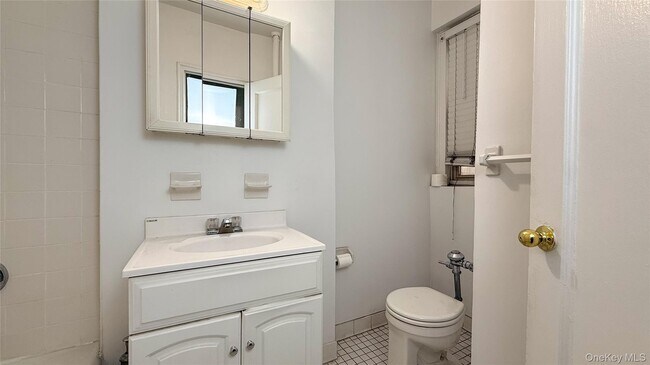 Building Photo - 2190 Boston Rd