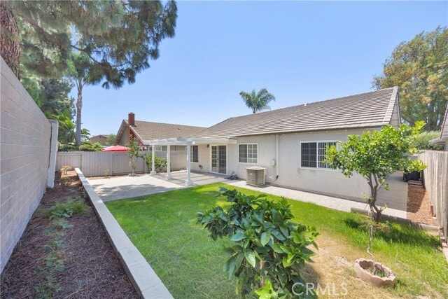 Building Photo - 14232 Matisse Ave