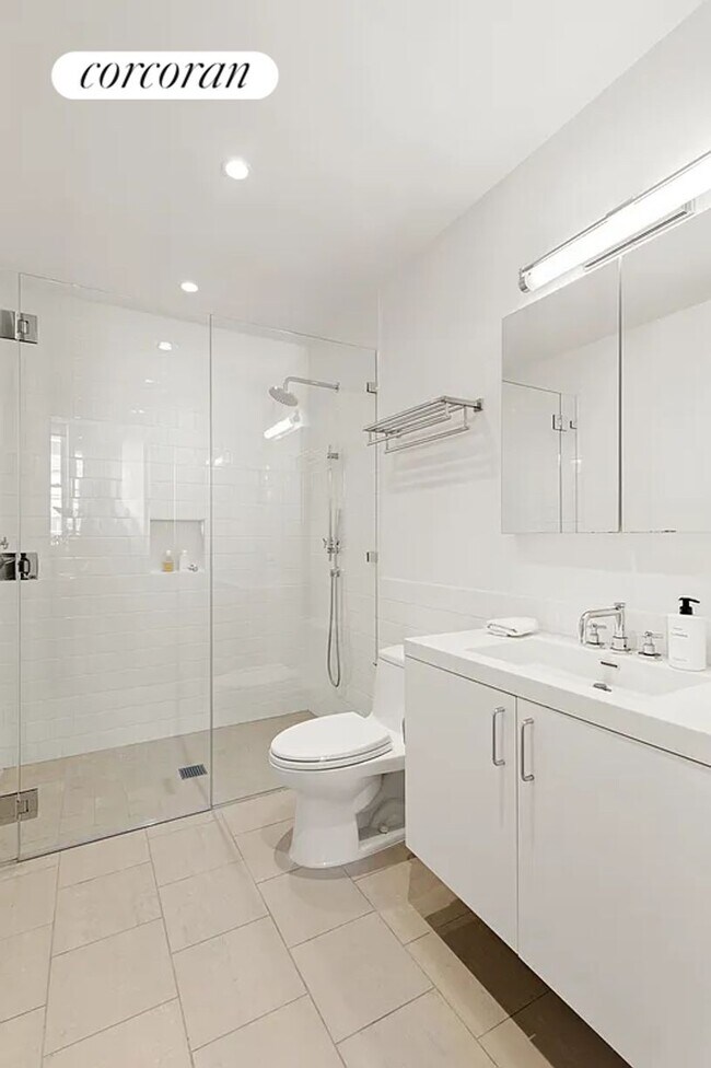 Building Photo - 57 Lispenard St