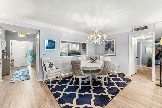 Building Photo - 100 S Beach Rd