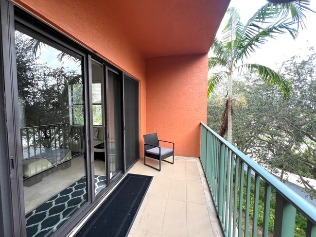 Building Photo - 1640 Presidential Way