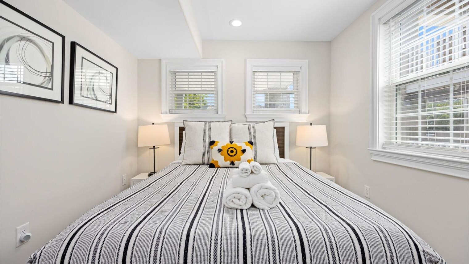 Building Photo - 54 Wesley Rd