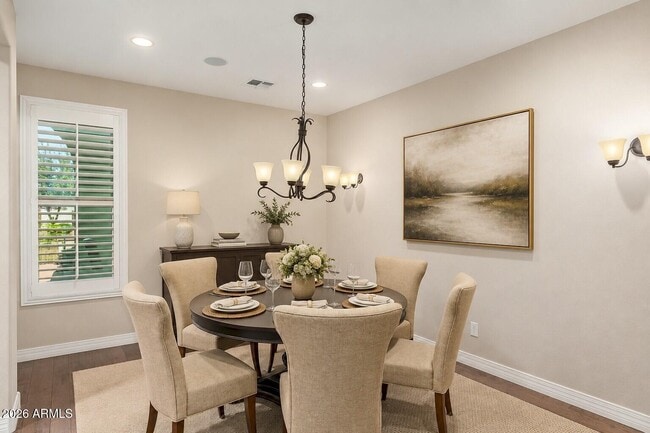 Building Photo - 4613 E Portola Valley Dr