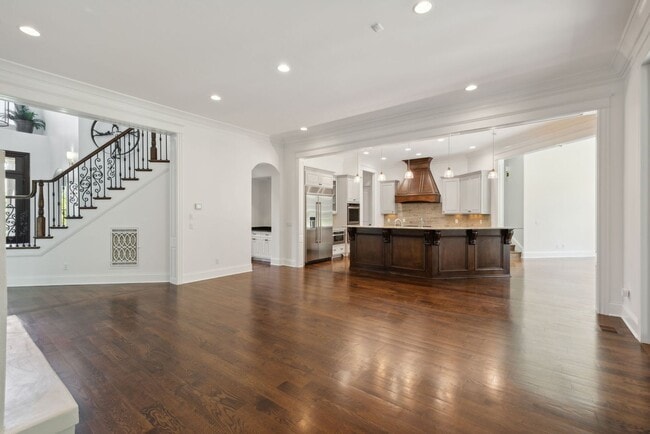 Building Photo - 3 Crooked Stick Ln