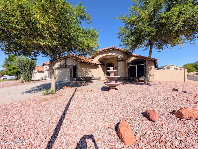 Building Photo - 5232 W Tonto Rd