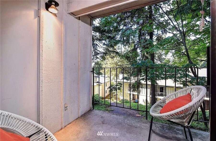 Building Photo - 12736 NE 116th Ln