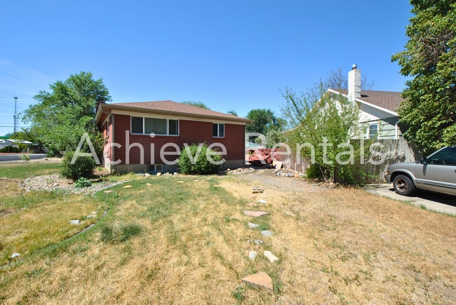 Building Photo - 1309 E 900 N