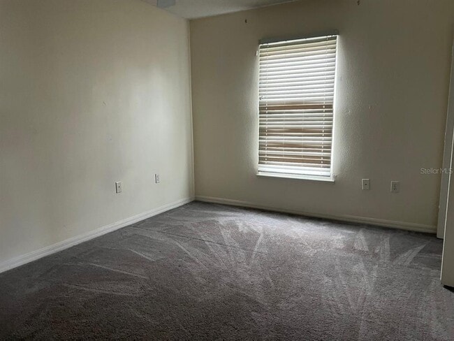 Building Photo - 10706 Opus Dr