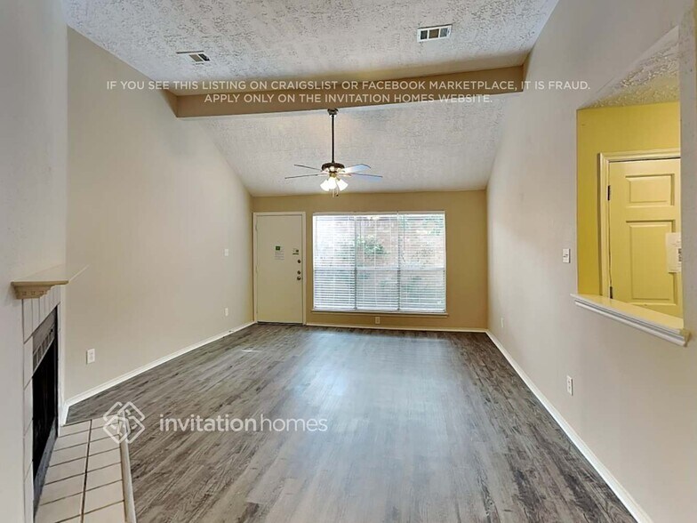 Building Photo - 13007 Stancliff Oaks St