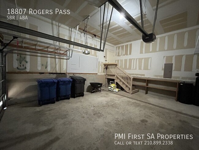 Building Photo - 18807 Rogers Pass
