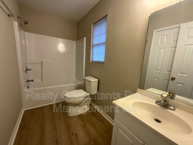 Building Photo - 1506 Hidden Creek Terrace