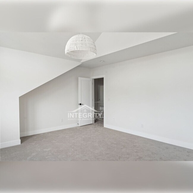 Building Photo - 5248 E Otero Cir