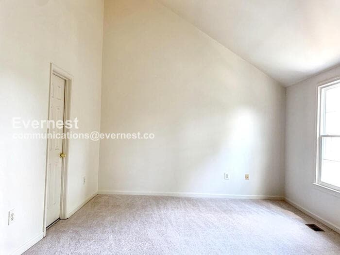 Building Photo - 7386 Hidden Knolls Ct