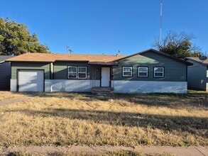 Building Photo - 5403 Avenue B