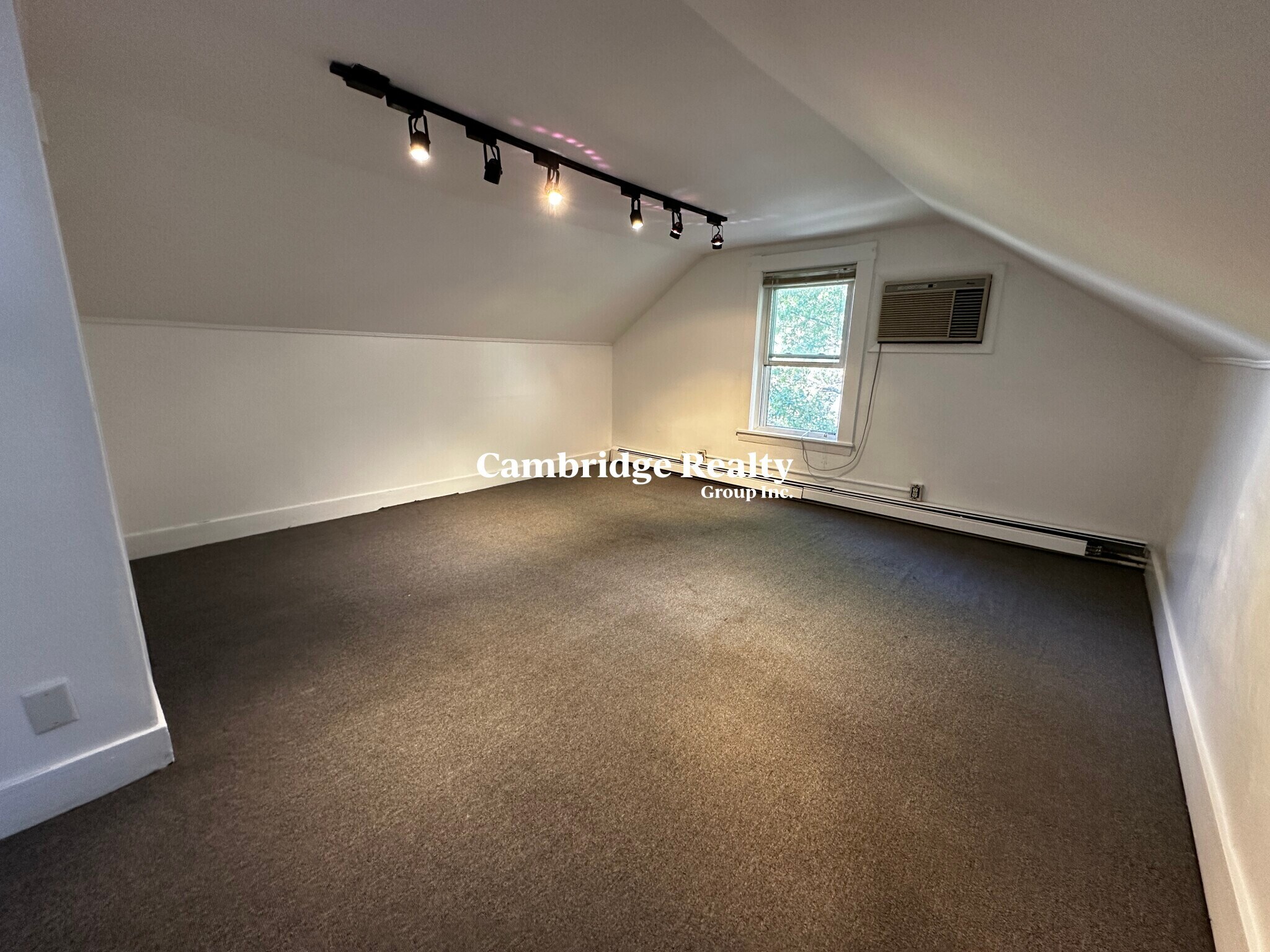 Building Photo - 18 Tremont St