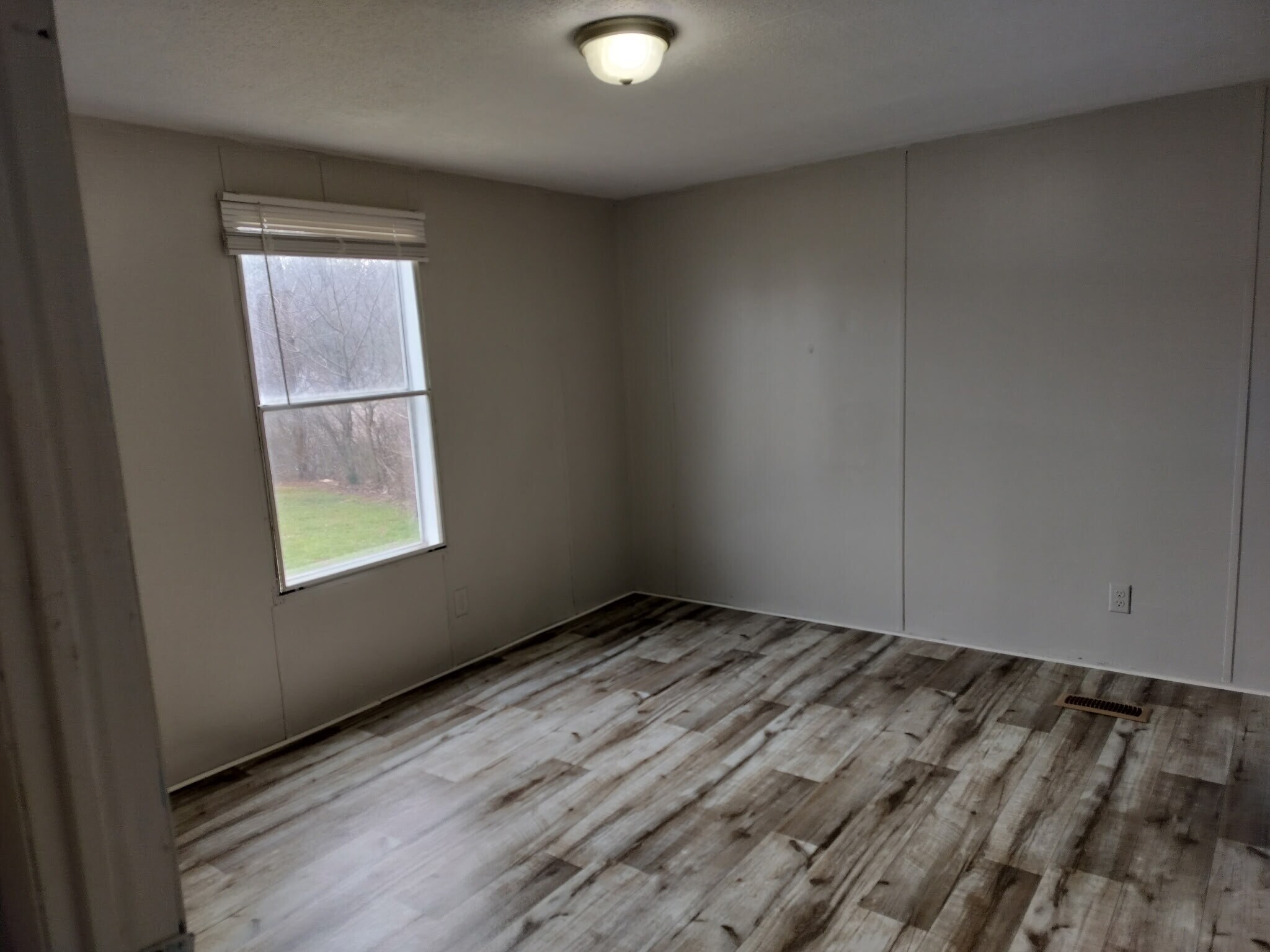 Building Photo - 210 Jamback Rd