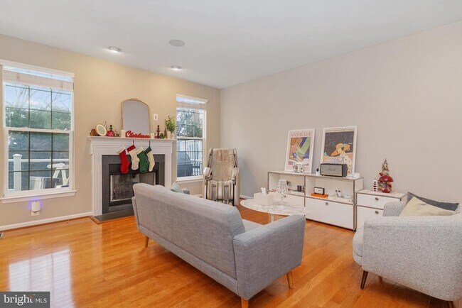 Building Photo - 43104 Baltusrol Terrace