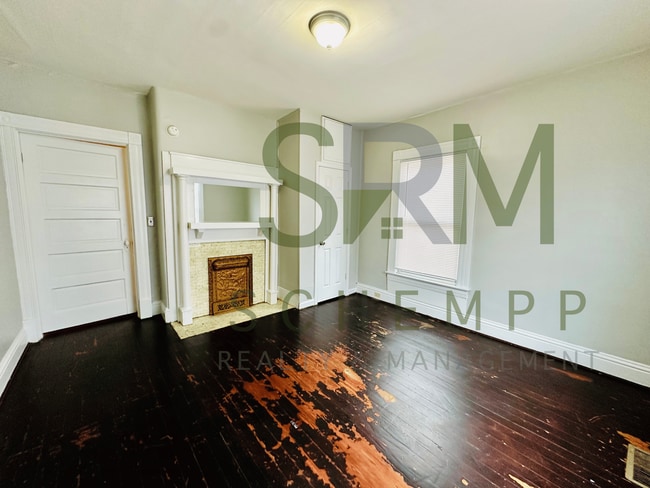 Building Photo - Charming 2-3 Bedroom House off Taylor Blvd! Section 8 accepted