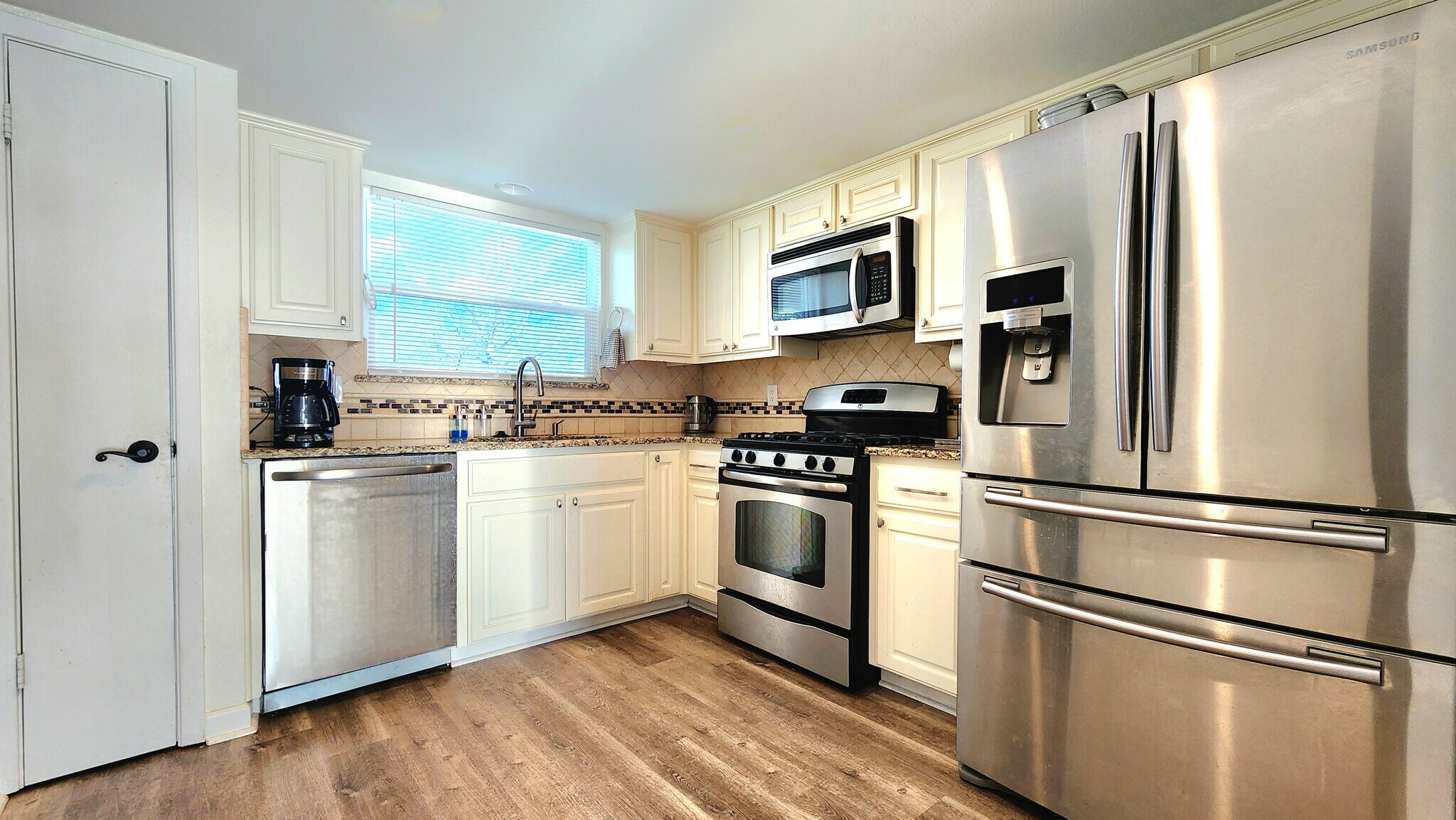 Building Photo - 11415 Bristle Oak Trl