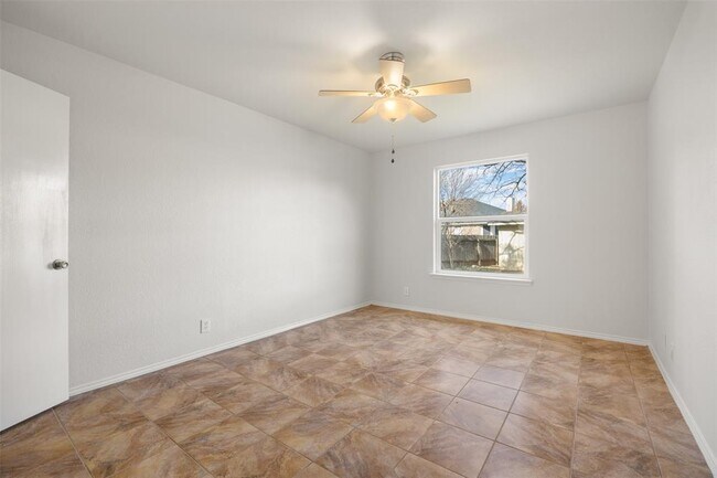 Building Photo - 7016 Albacete Ln