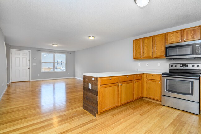 Building Photo - 3 Periwinkle Ln