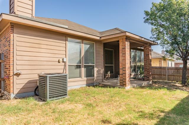 Building Photo - 10844 Irish Glen Trail