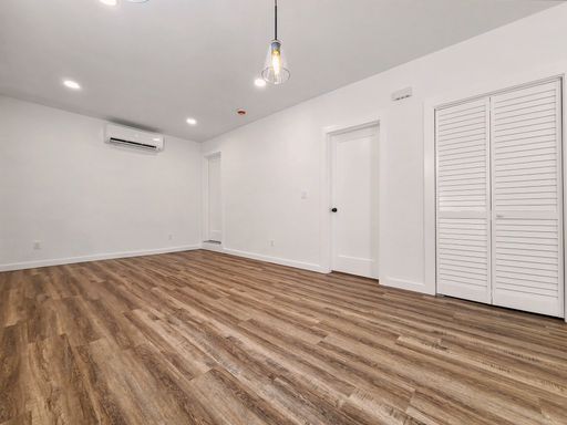 Building Photo - AVAILABLE APRIL 18th! Fully Remodeled Lower Unit with Private Entrance