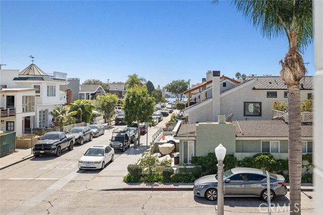 Building Photo - 201 Opal Ave