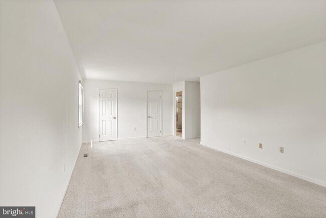 Building Photo - 8902 Huxley Ct