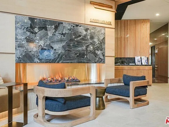 Building Photo - 1100 Wilshire Blvd