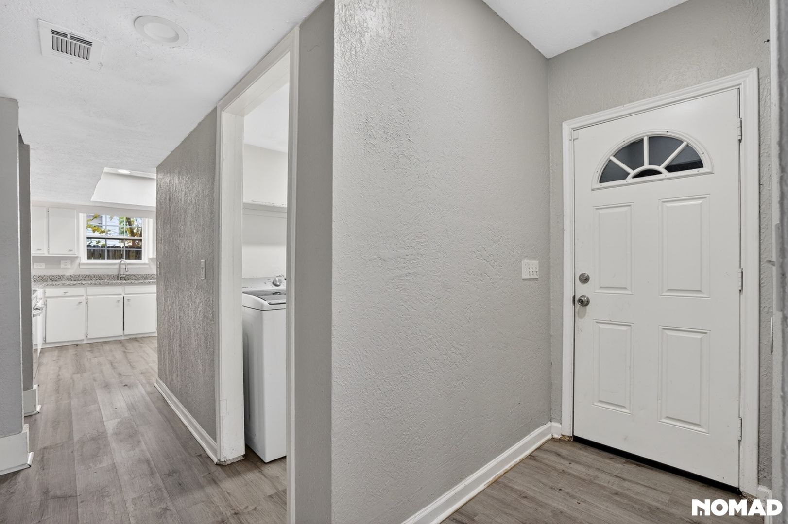 Building Photo - 17805 Villa Way Dr