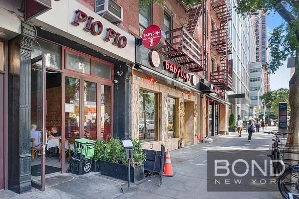 Building Photo - 237 E 34th St