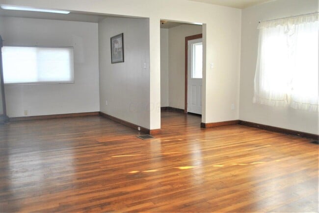 Building Photo - 18265 Turney Caldwell Rd
