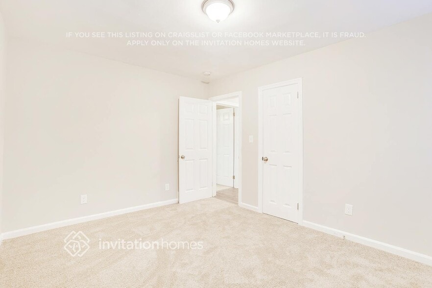 Building Photo - 1964 Rosewood Rd