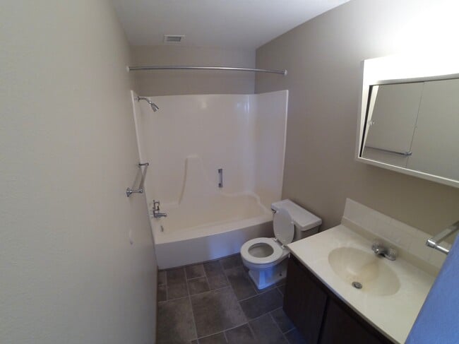 Bathroom - Stanford Manor