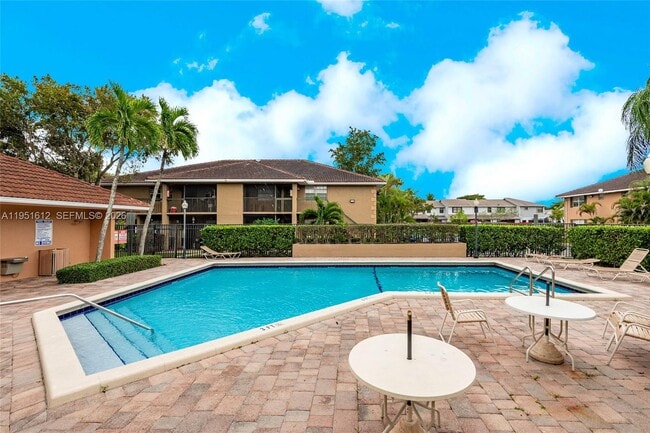 Building Photo - 714 NW 103rd Terrace